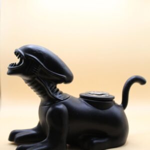 Alien Creature Pipe – Black Resin Edition